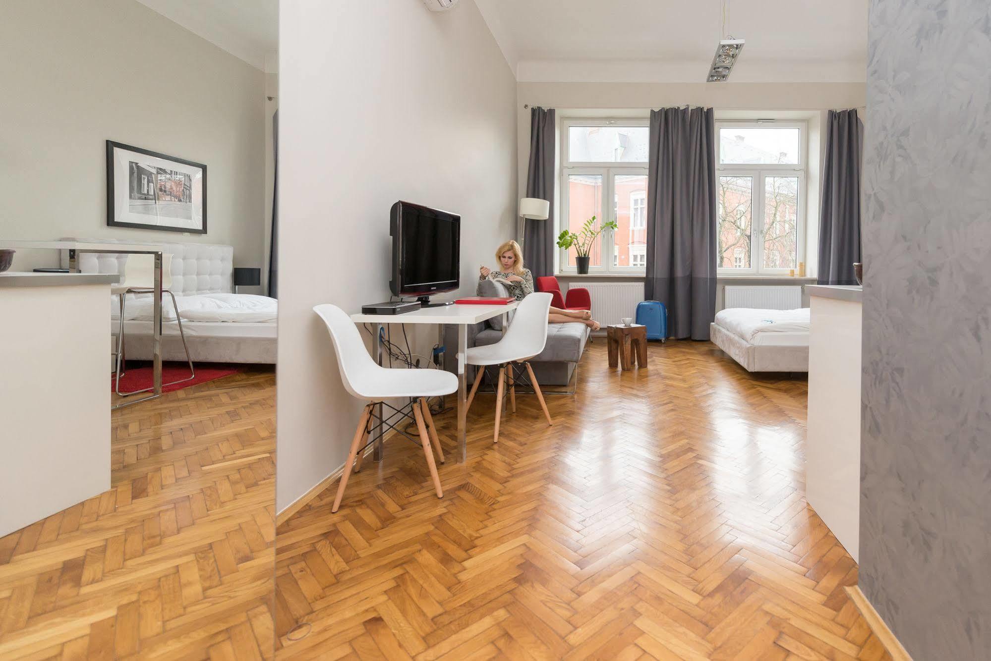 Novumhouse - Straszewskiego 4* Krakow